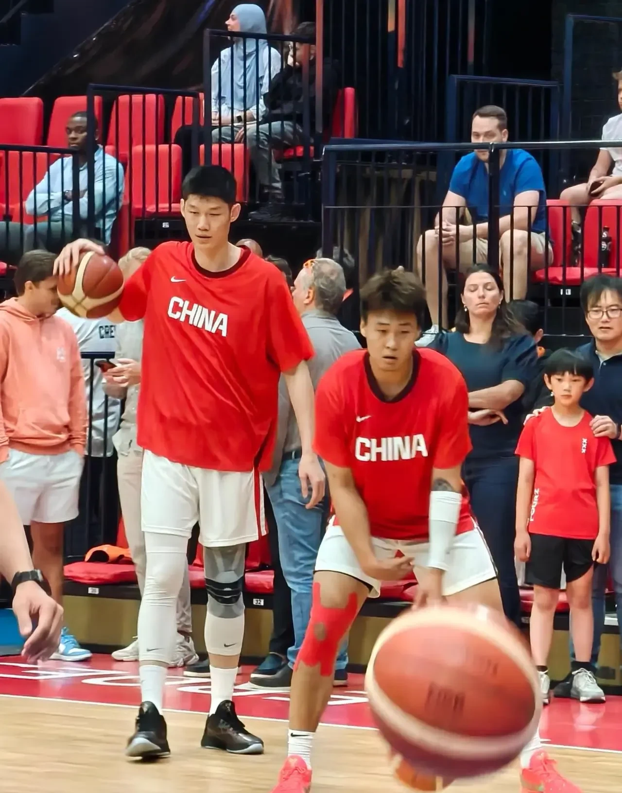 丹佛掘金队简介 丹佛掘金队简介